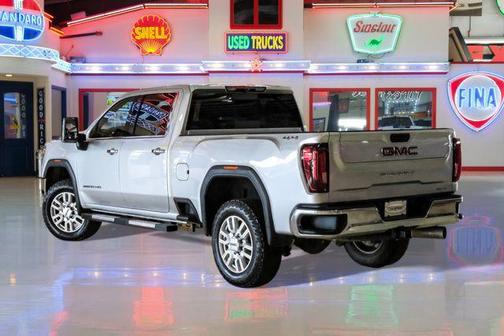 2023 GMC Sierra 2500 SLT