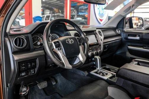 2016 Toyota Tundra SR5