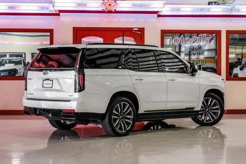 2023 Cadillac Escalade Sport