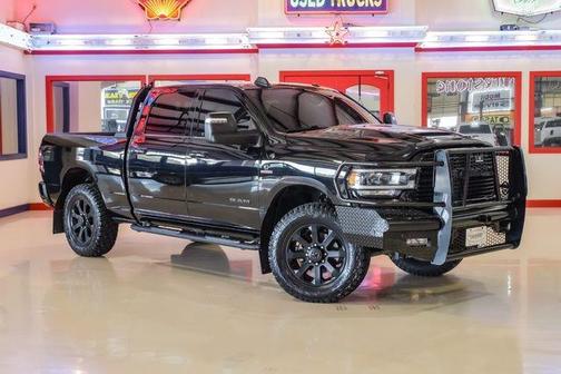 2023 RAM 2500 Laramie Crew Cab 4x4 6'4' Box