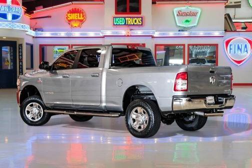 2021 RAM 2500 Big Horn Crew Cab 4x4 6'4' Box