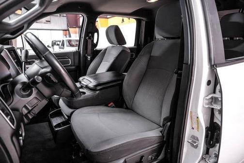 2023 RAM 2500 Big Horn Crew Cab 4x4 6'4' Box