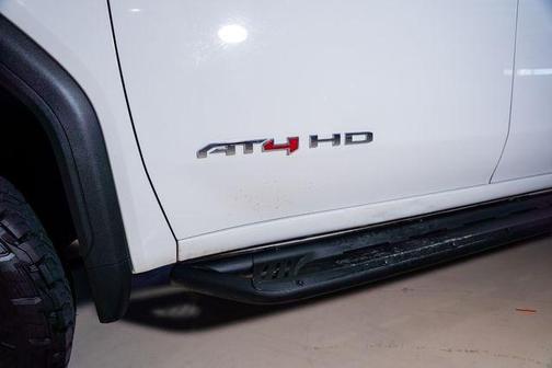 2023 GMC Sierra 2500 AT4