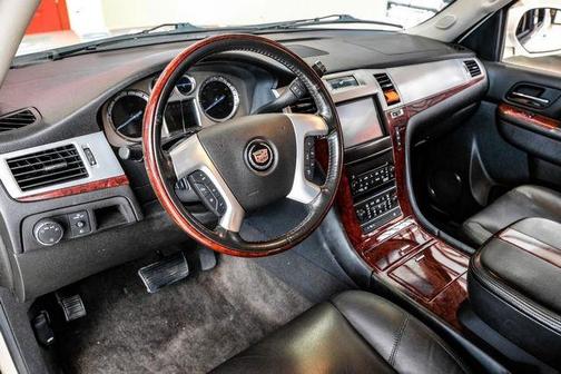 2011 Cadillac Escalade EXT Premium