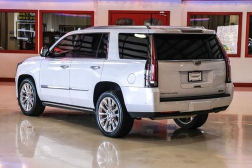 2020 Cadillac Escalade Premium Luxury
