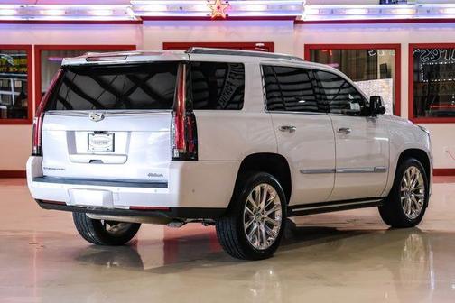2020 Cadillac Escalade Premium Luxury