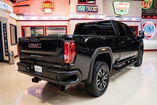 2021 GMC Sierra 2500 AT4
