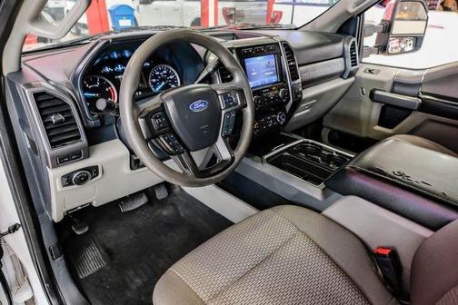 2022 Ford F-350 XLT