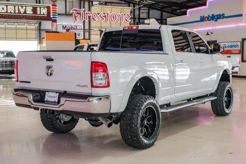 2022 RAM 2500 Laramie Crew Cab 4x4 6'4' Box