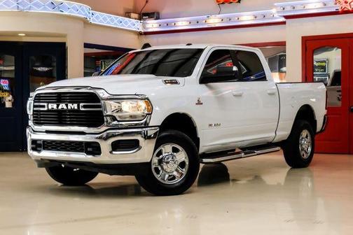 2020 RAM 2500 Big Horn Crew Cab 4X4 6'4' Box