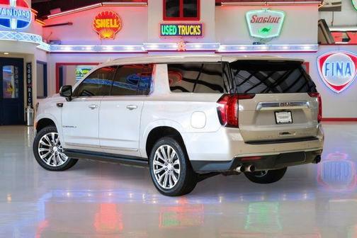 2022 GMC Yukon XL Denali