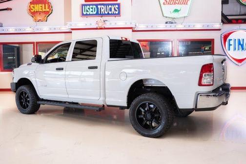 2019 RAM 2500 Tradesman Crew Cab 4x4 6'4' Box