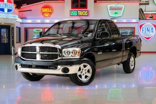 Brilliant Black Crystal Pearlcoat 2008 Dodge Ram 1500 ST Quad Cab