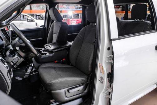 2024 RAM 2500 Tradesman Crew Cab 4x4 6'4' Box