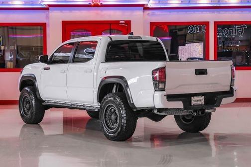 2017 Toyota Tacoma Base