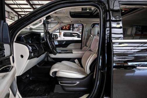2020 Lincoln Navigator Black Label