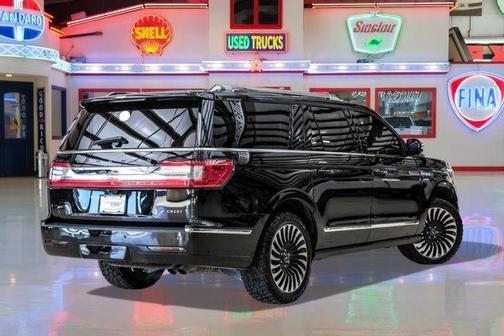2020 Lincoln Navigator Black Label