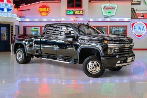 2022 Chevrolet Silverado 3500 High Country