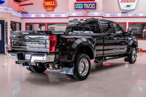2022 Ford F-450 Lariat