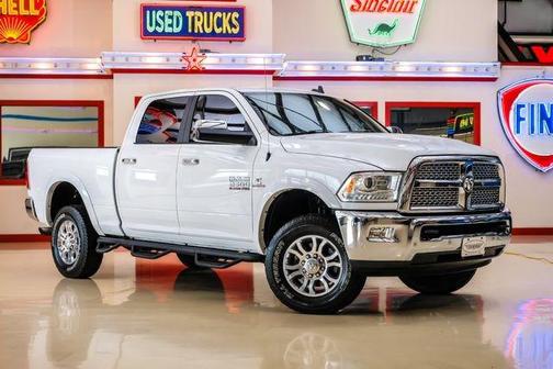 2018 RAM 2500 Laramie Crew Cab 4x4 6'4' Box