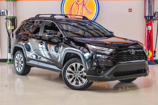 2023 Toyota RAV4 XLE Premium