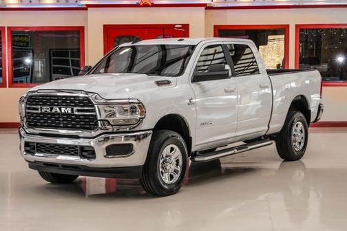 2022 RAM 2500 Big Horn Crew Cab 4x4 6'4' Box