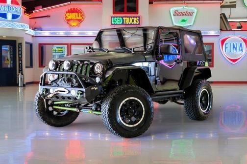2016 Jeep Wrangler Willys Wheeler