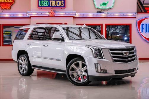 2018 Cadillac Escalade Luxury