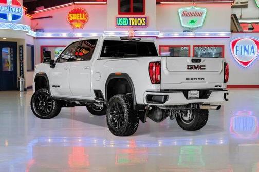 2021 GMC Sierra 2500 AT4