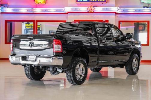 2019 RAM 2500 Big Horn Crew Cab 4x4 6'4' Box