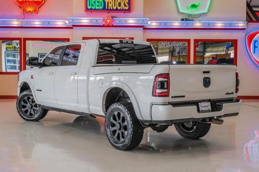 2020 RAM 2500 Laramie Mega Cab 4X4 6'4' Box