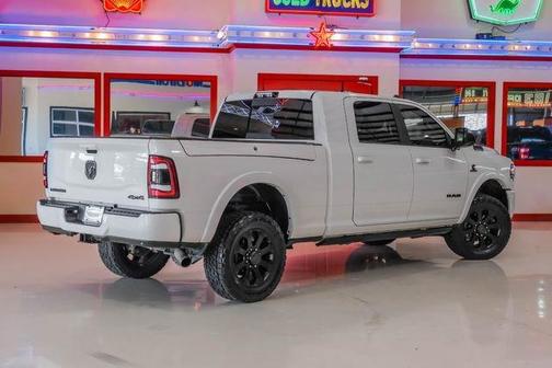 2020 RAM 2500 Laramie Mega Cab 4X4 6'4' Box
