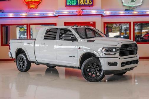 2020 RAM 2500 Laramie Mega Cab 4X4 6'4' Box