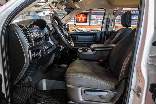 2020 RAM 3500 Tradesman Crew Cab 4x4 8' Box