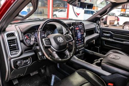 2021 RAM 3500 Laramie Crew Cab 4x4 8' Box