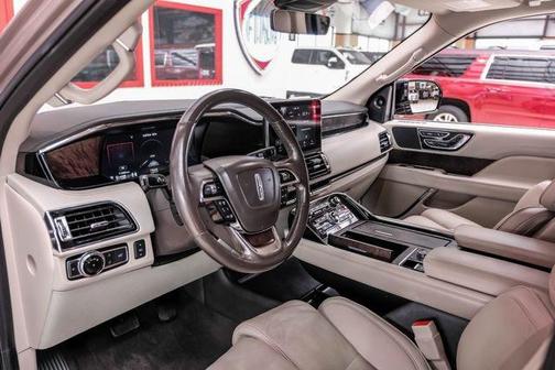 2018 Lincoln Navigator Select