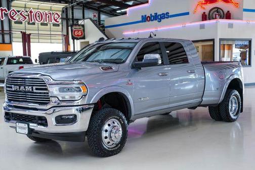 2019 RAM 3500 Laramie Mega Cab 4x4 6'4' Box