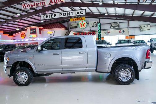 2019 RAM 3500 Laramie Mega Cab 4x4 6'4' Box