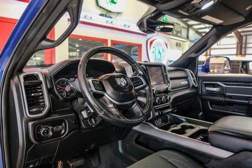 2019 RAM 2500 Big Horn Crew Cab 4x4 6'4' Box