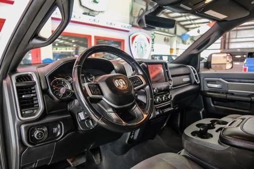 2021 RAM 2500 Big Horn Crew Cab 4x4 6'4' Box