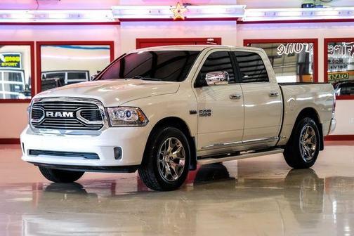 2017 RAM 1500 Limited Crew Cab 4x2 5'7' Box