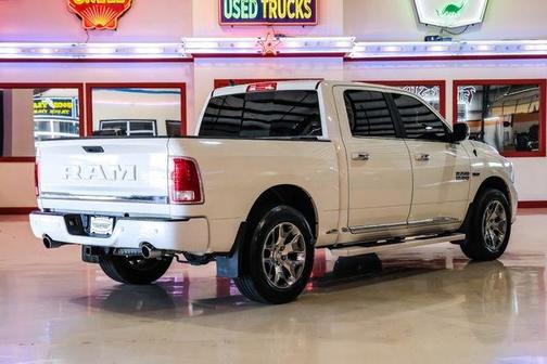 2017 RAM 1500 Limited Crew Cab 4x2 5'7' Box