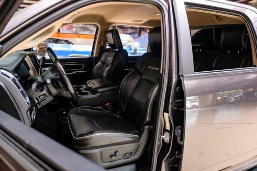 2021 RAM 2500 Laramie Crew Cab 4x4 6'4' Box