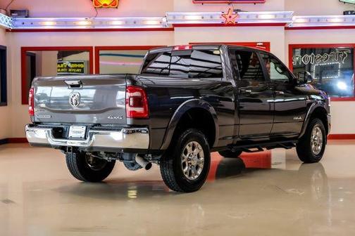 2021 RAM 2500 Laramie Crew Cab 4x4 6'4' Box