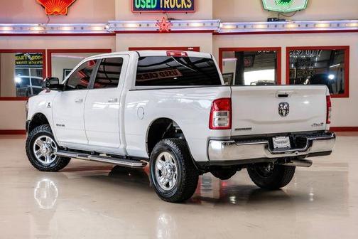 2020 RAM 2500 Big Horn Crew Cab 4X4 6'4' Box