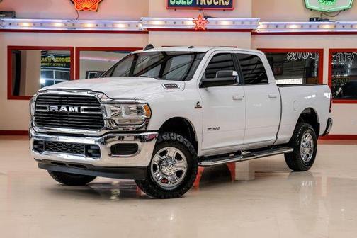 2020 RAM 2500 Big Horn Crew Cab 4X4 6'4' Box
