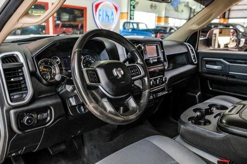 2020 RAM 2500 Big Horn Crew Cab 4X4 6'4' Box