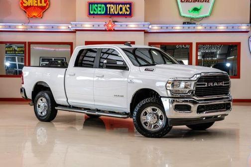2020 RAM 2500 Big Horn Crew Cab 4X4 6'4' Box
