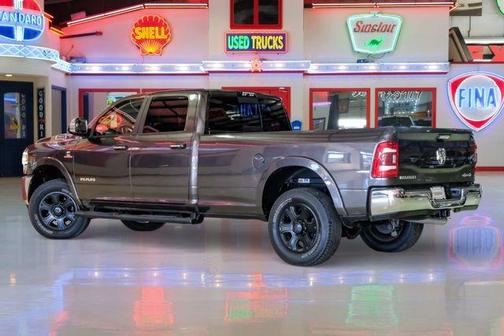 2019 RAM 3500 Laramie Crew Cab 4x4 8' Box