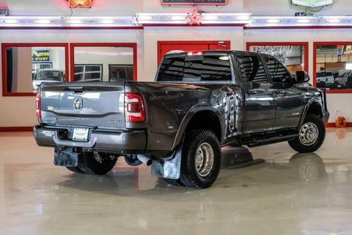 2022 RAM 3500 Laramie Crew Cab 4x4 8' Box